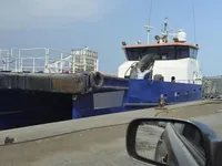 Буксир для перевозки экипажа на продажу