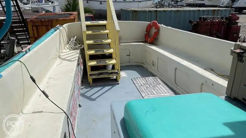 Круизное судно на продажу