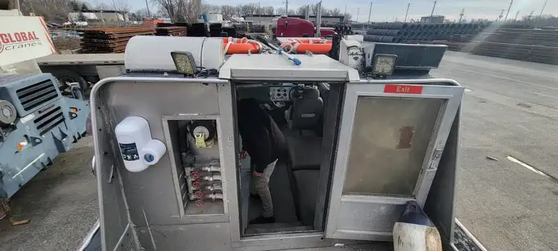 Рабочие суда на продажу