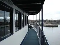 Круизное судно на продажу
