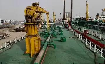 Нефтеналивной/химический танкер на продажу