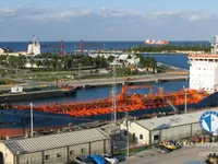 Нефтеналивной/химический танкер на продажу