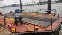 Баржа на продажу