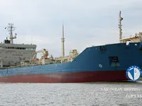 Нефтеналивной/химический танкер на продажу