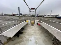 Судно поддержки водолазных работ на продажу