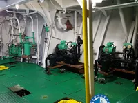 Нефтеналивной/химический танкер на продажу