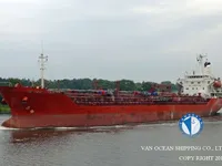 Нефтеналивной/химический танкер на продажу