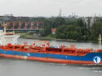 Нефтеналивной/химический танкер на продажу