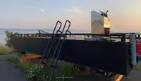 Баржа на продажу