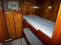 Буксир на продажу