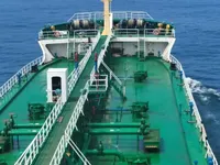 Нефтеналивной/химический танкер на продажу