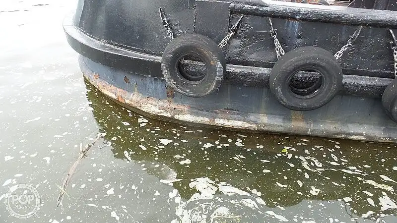 Буксир на продажу