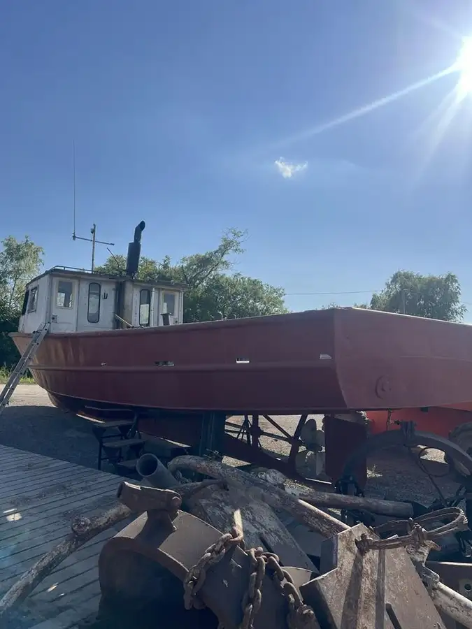 Рабочие суда на продажу