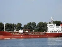 Нефтеналивной/химический танкер на продажу