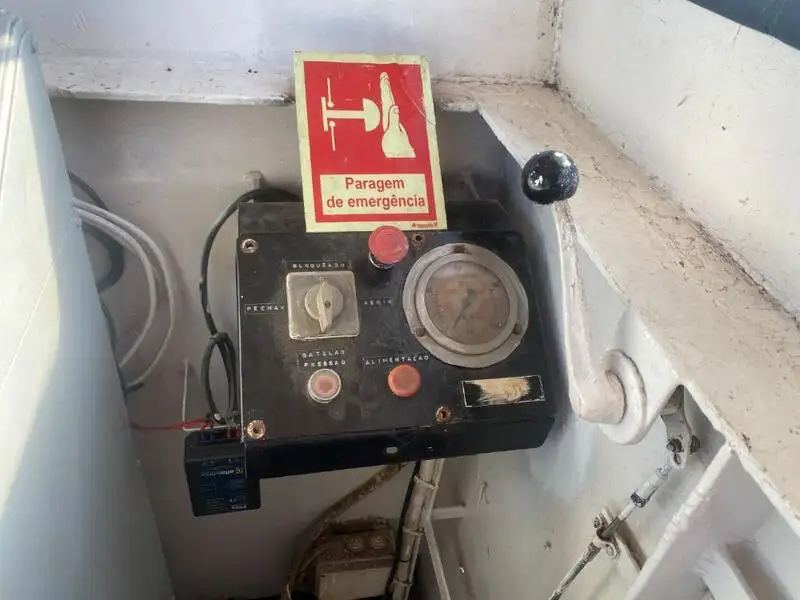 Буксир на продажу