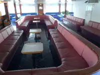 Паром на продажу