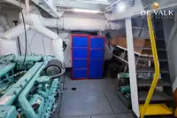 Паром на продажу