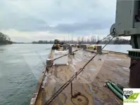 Баржа на продажу