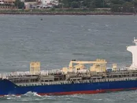 Нефтеналивной/химический танкер на продажу