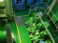 Нефтеналивной/химический танкер на продажу