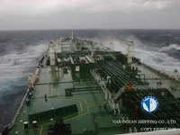 Нефтеналивной/химический танкер на продажу