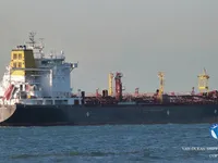 Нефтеналивной/химический танкер на продажу