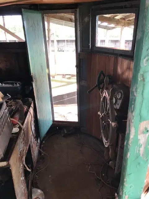 Буксир на продажу