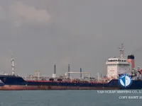 Нефтеналивной/химический танкер на продажу