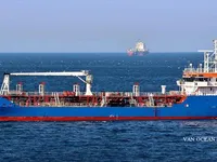 Нефтеналивной/химический танкер на продажу