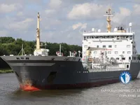 Нефтеналивной/химический танкер на продажу