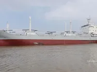 Рефрижераторное судно на продажу