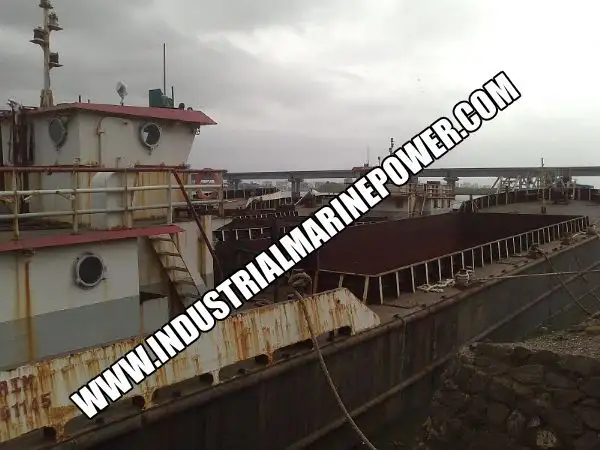 Баржа на продажу