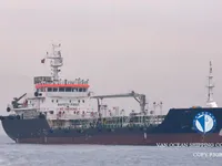 Нефтеналивной/химический танкер на продажу