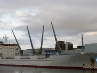 Рефрижераторное судно на продажу