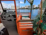 Круизное судно на продажу