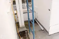 Паром на продажу