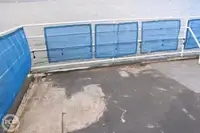 Паром на продажу