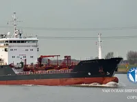 Нефтеналивной/химический танкер на продажу