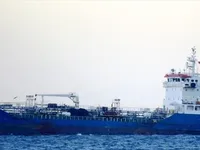Нефтеналивной/химический танкер на продажу