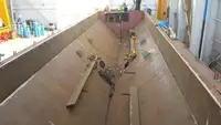 Баржа на продажу