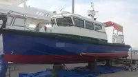 Буксир для перевозки экипажа на продажу