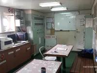 Нефтеналивной/химический танкер на продажу