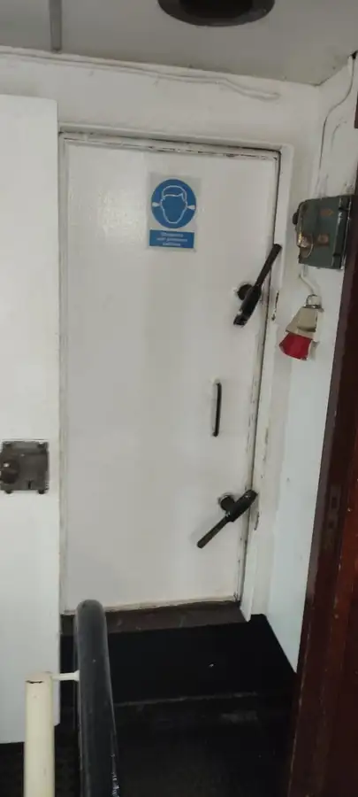 Буксир на продажу