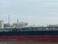 Нефтеналивной/химический танкер на продажу