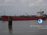 Нефтеналивной/химический танкер на продажу