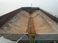 Баржа на продажу