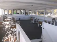 Паром на продажу