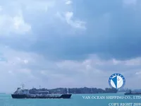 Нефтеналивной/химический танкер на продажу