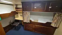 Судно снабжения на продажу