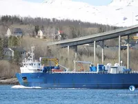 Рефрижераторное судно на продажу